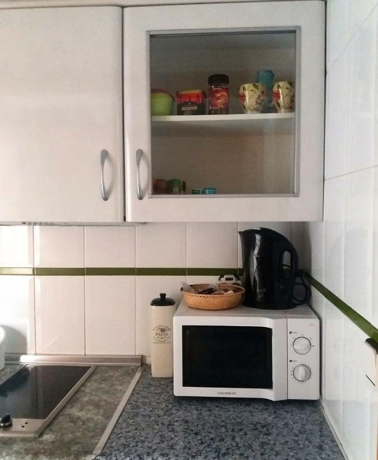 Amazing Sunny Flat With Balcony Pool Two Mins From The Beach トレビエハ エクステリア 写真