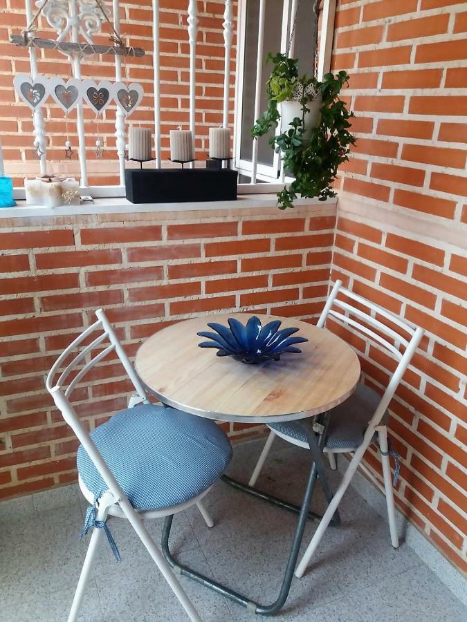 Amazing Sunny Flat With Balcony Pool Two Mins From The Beach トレビエハ エクステリア 写真