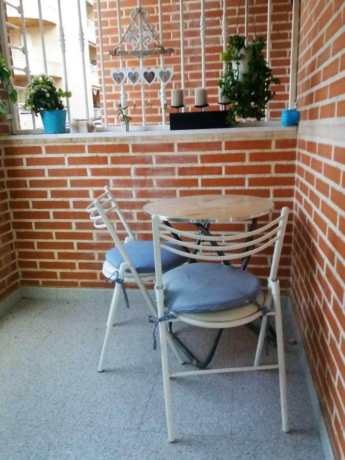 Amazing Sunny Flat With Balcony Pool Two Mins From The Beach トレビエハ エクステリア 写真