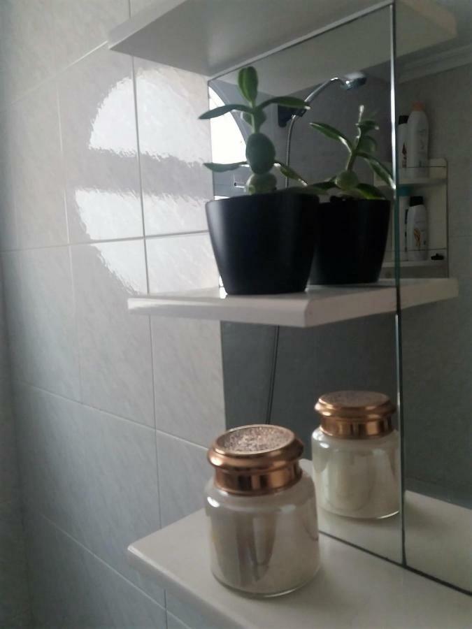 Amazing Sunny Flat With Balcony Pool Two Mins From The Beach トレビエハ エクステリア 写真